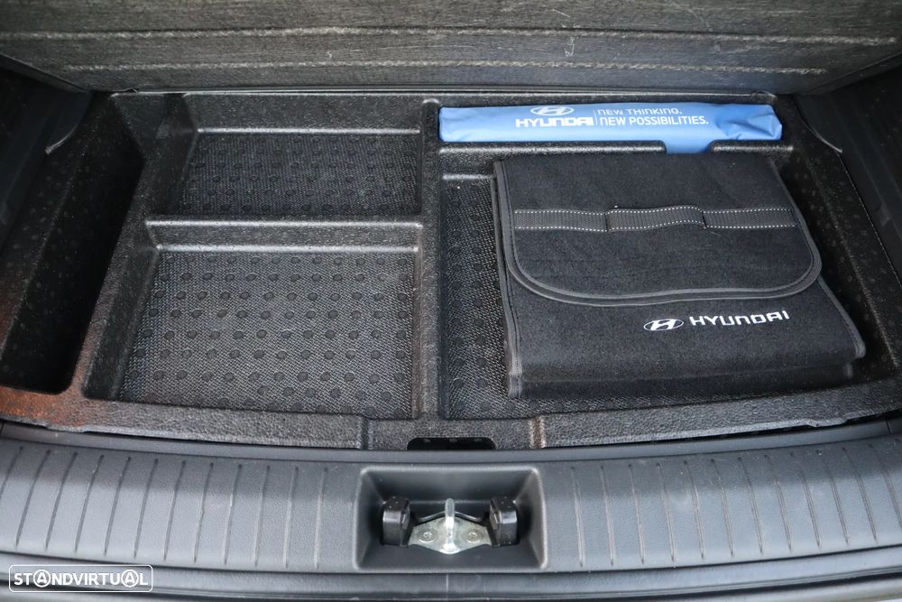 Hyundai Kauai EV 64 kWh Premium+LED - 14
