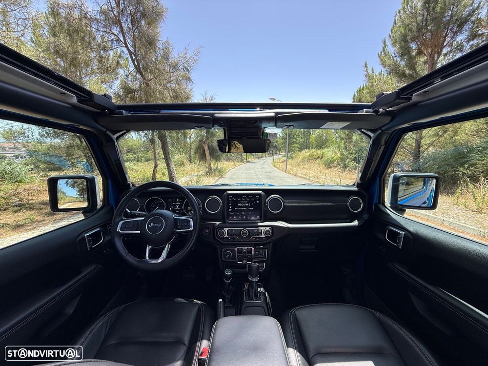 Jeep Wrangler Unlimited 2.0 4xe Plug-In Hybrid Softtop Sahara - 22