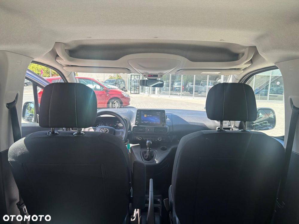 Toyota Proace City Verso Long 1.5 D-4D Business - 19