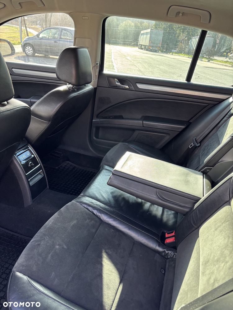 Skoda Superb 2.0 TDI Elegance DSG - 14