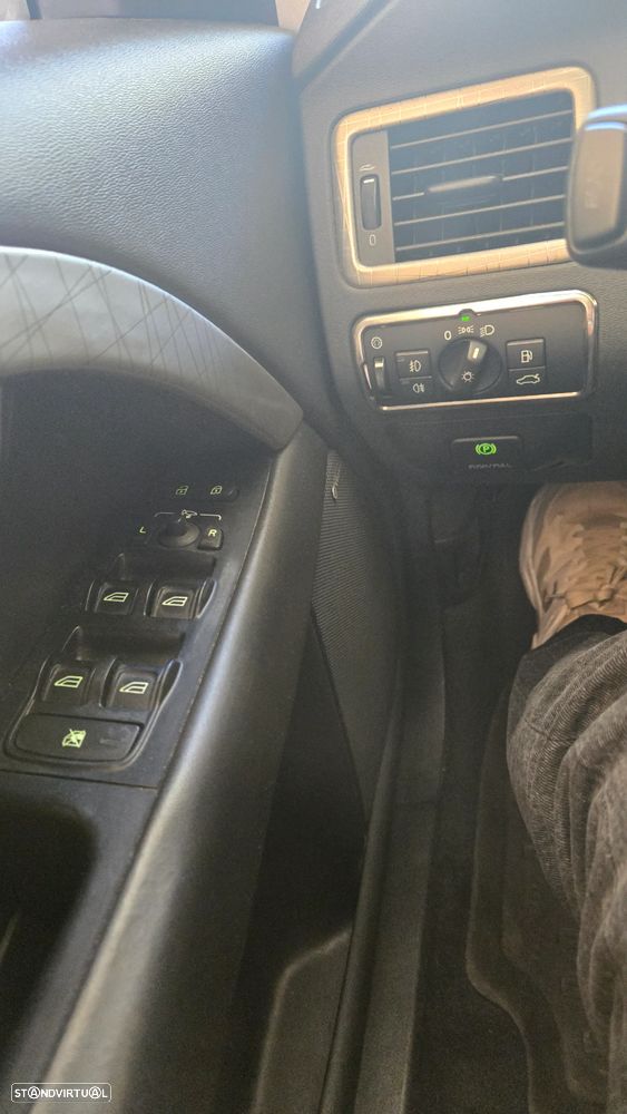 Volvo XC 70 D5 Momentum - 18