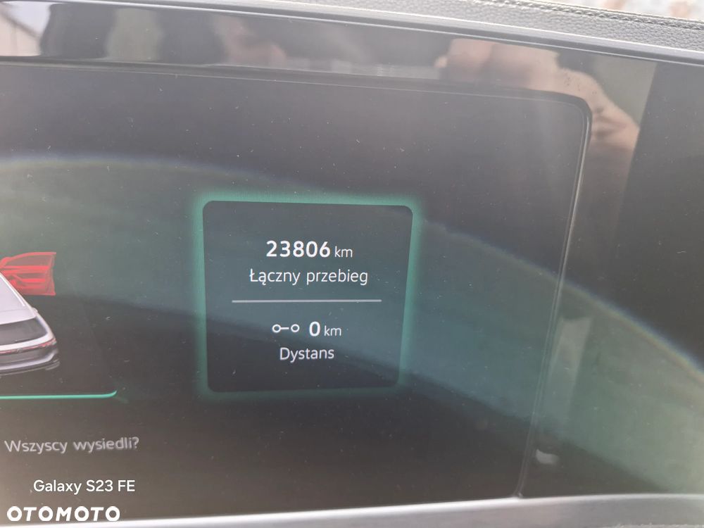 Volkswagen Passat - 24