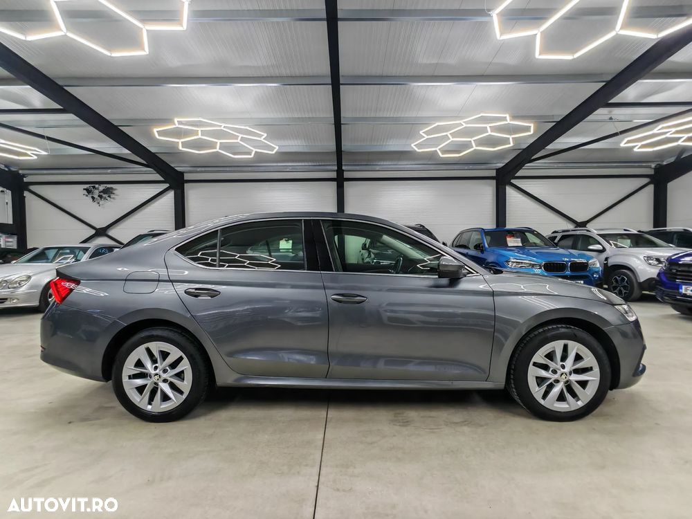 Skoda Octavia 2.0 TDI DSG Sport Edition - 25