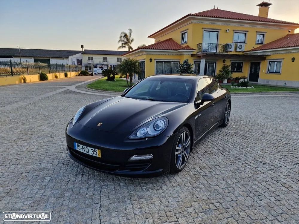 Porsche Panamera Platinum Edition - 1
