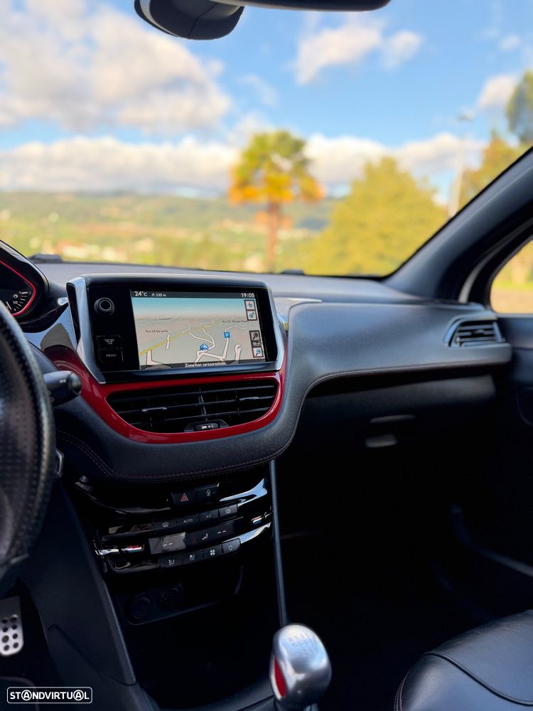 Peugeot 208 GTI 200 THP - 7
