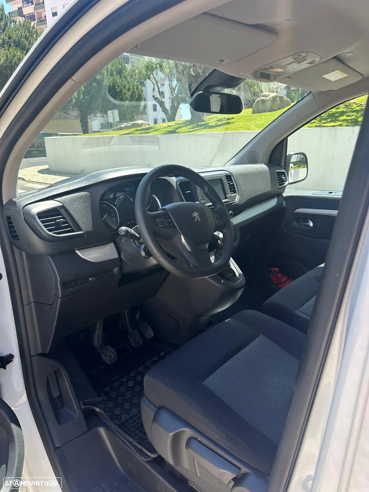 Peugeot Traveller 1.6 BlueHDi L2H1 Active Standard - 11