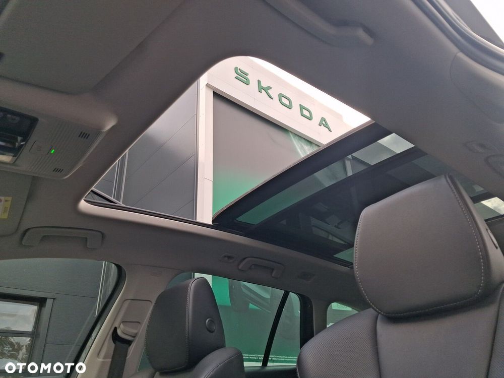 Skoda Octavia 2.0 TDI Style DSG - 27