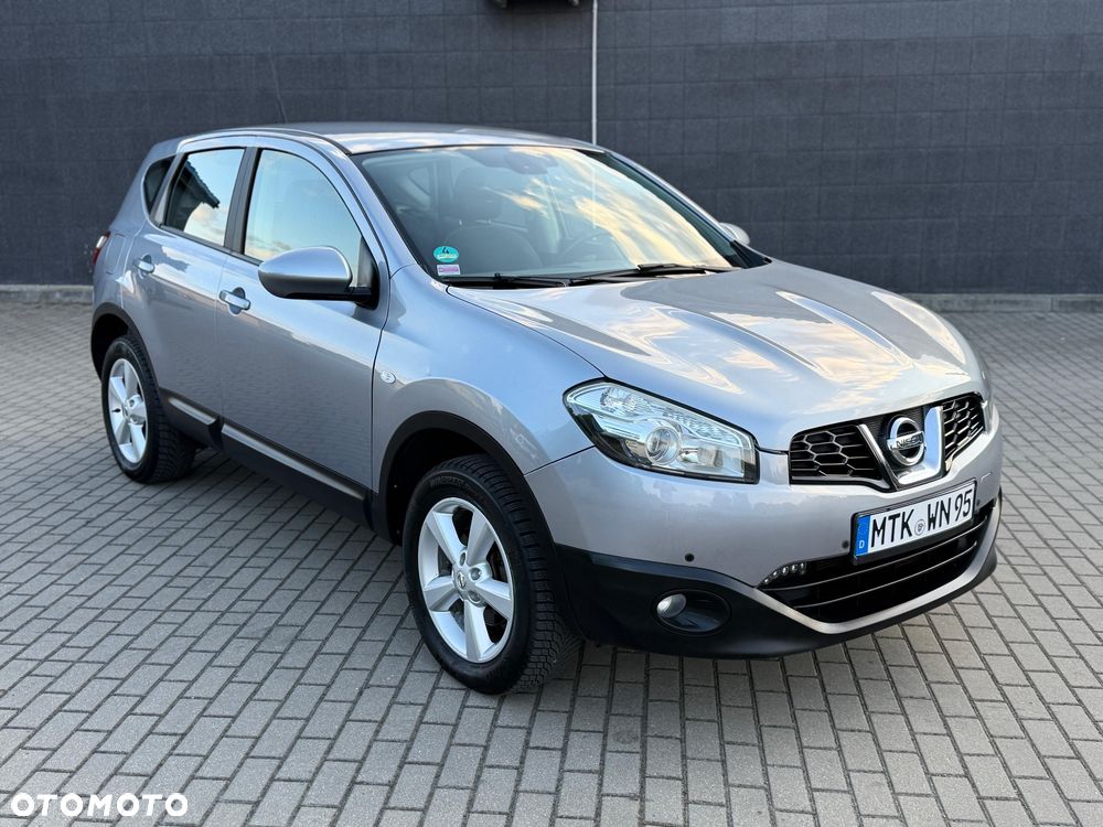 Nissan Qashqai - 2