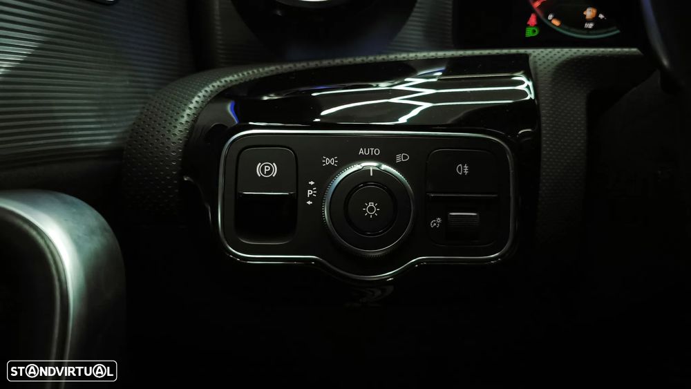 Mercedes-Benz CLA 45 AMG S 4Matic+ Speedshift 8G-D - 37