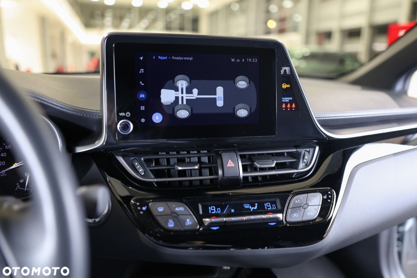 Toyota C-HR - 23