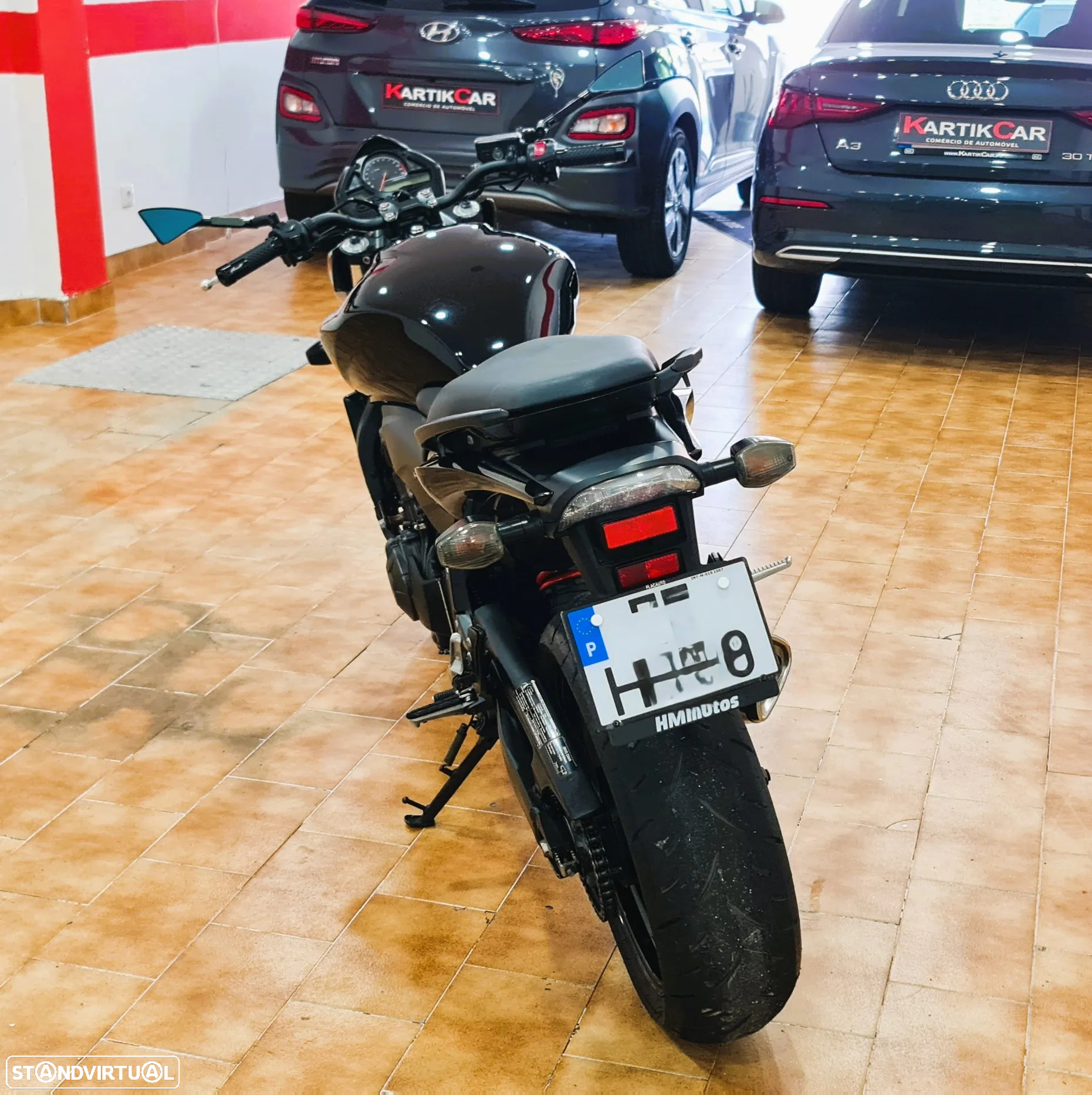 Honda Hornet 650 - 16