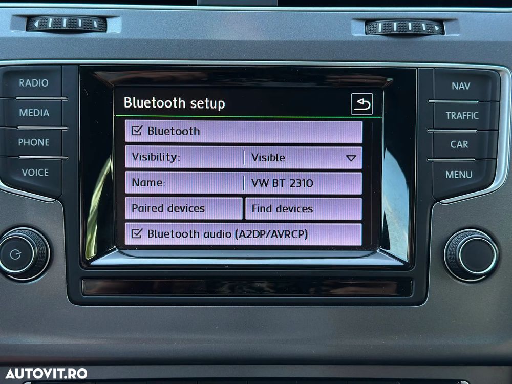 Volkswagen Golf 1.6 TDI BlueMotion Technology Lounge - 20