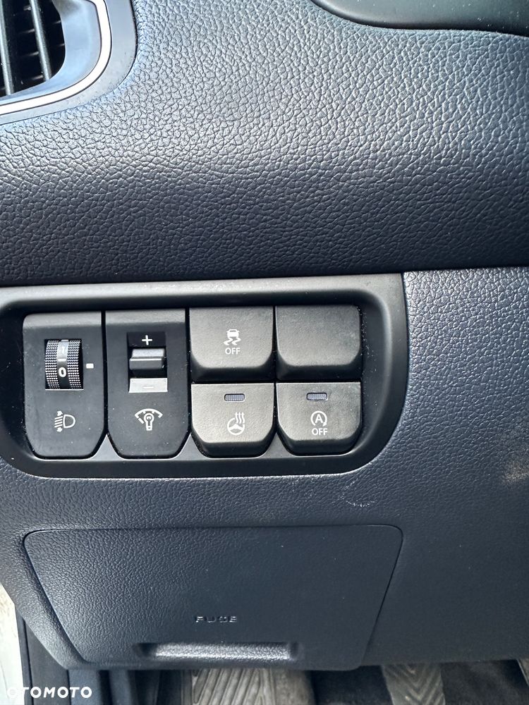 Kia Rio - 17