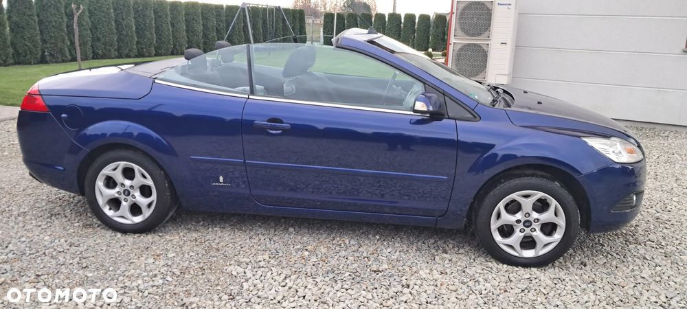 Ford Focus 1.6 16V Ambiente - 19