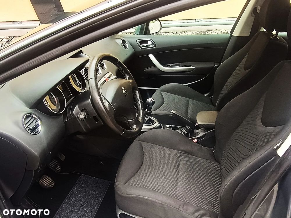 Peugeot 308 120 VTi Premium - 10