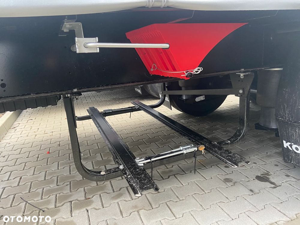 Kögel KÖGEL TYP: S 24 P 90/1.100, oś podnoszona, dach rozsuwany, 4 rzędy desek alu, 2 kosze na koła - 13