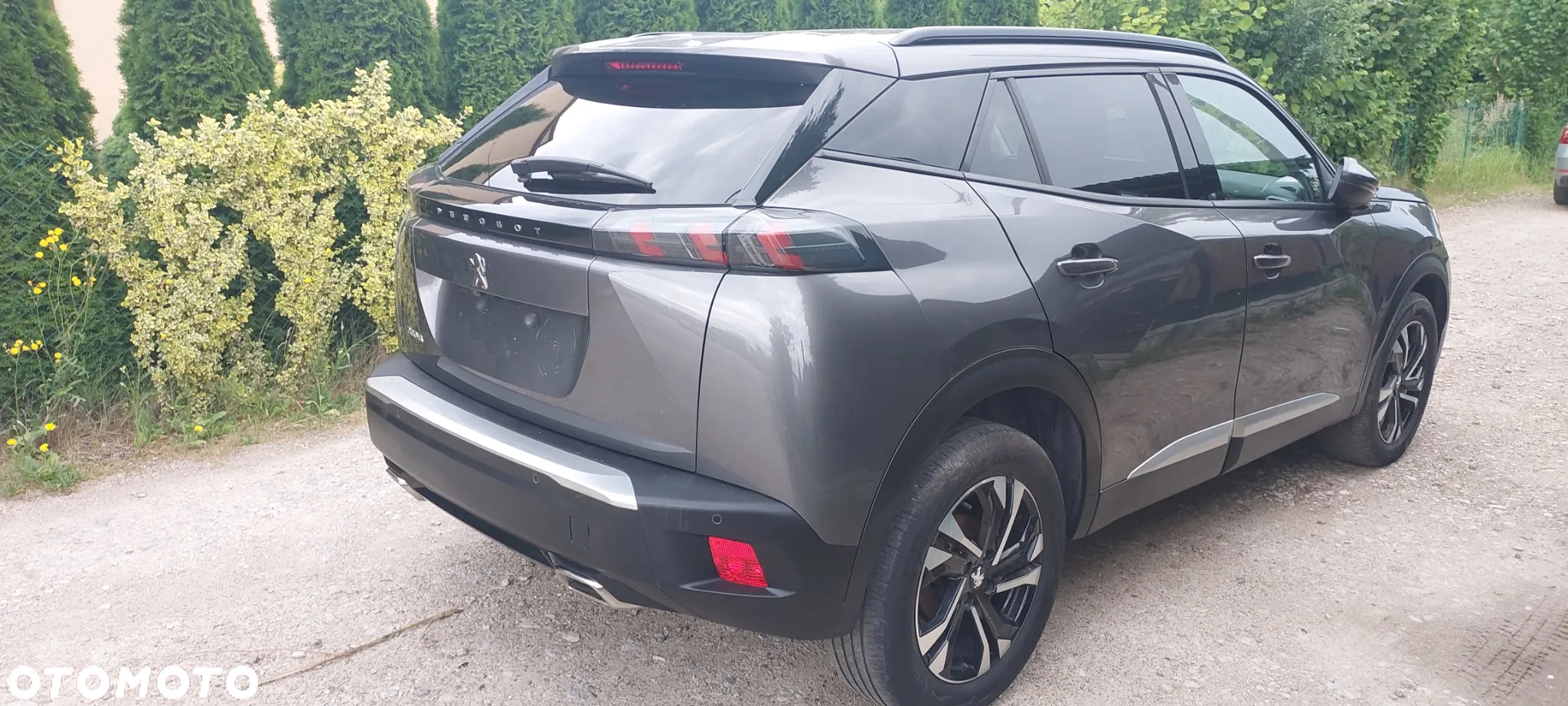 Peugeot 2008 PureTech 130 Stop&Start EAT6 Allure - 5