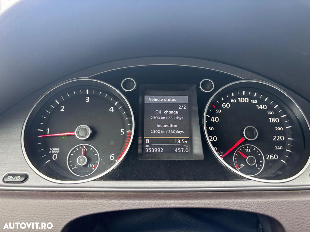 Volkswagen Passat Variant 2.0 TDI DSG BlueMotion Technology Exclusive - 28