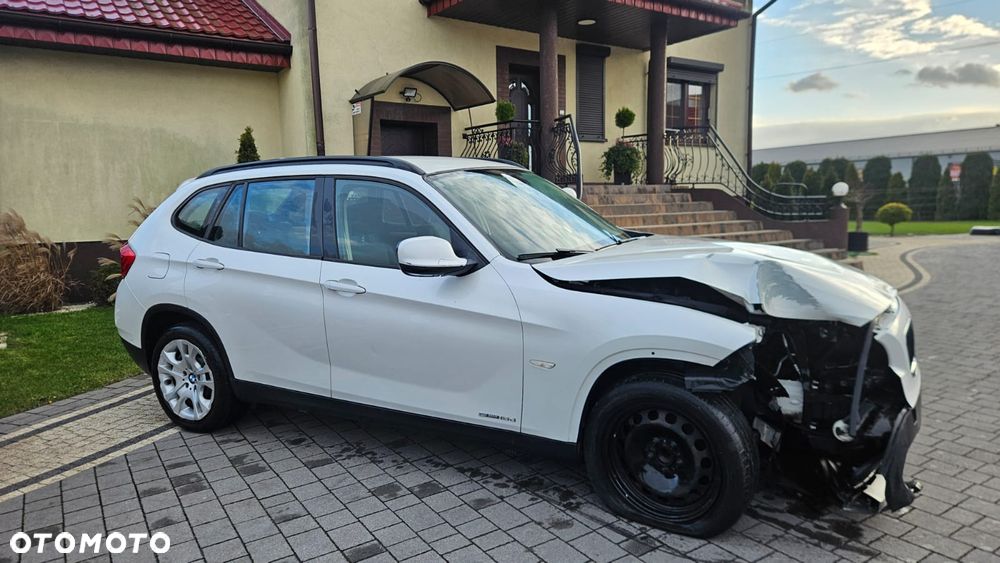 BMW X1 sDrive18d xLine - 8