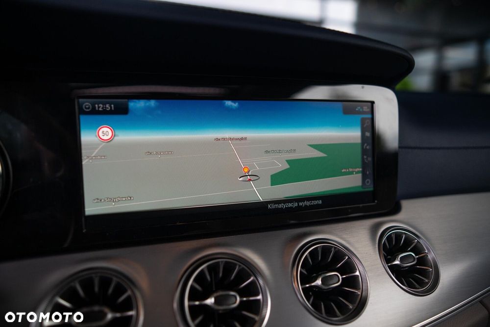 Mercedes-Benz Klasa E 400 Coupe 4-Matic 9G-TRONIC - 13