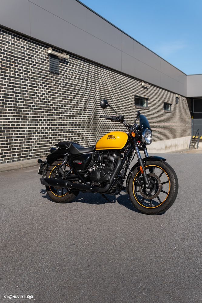 Royal Enfield Meteor 350 Fireball Yellow - 2