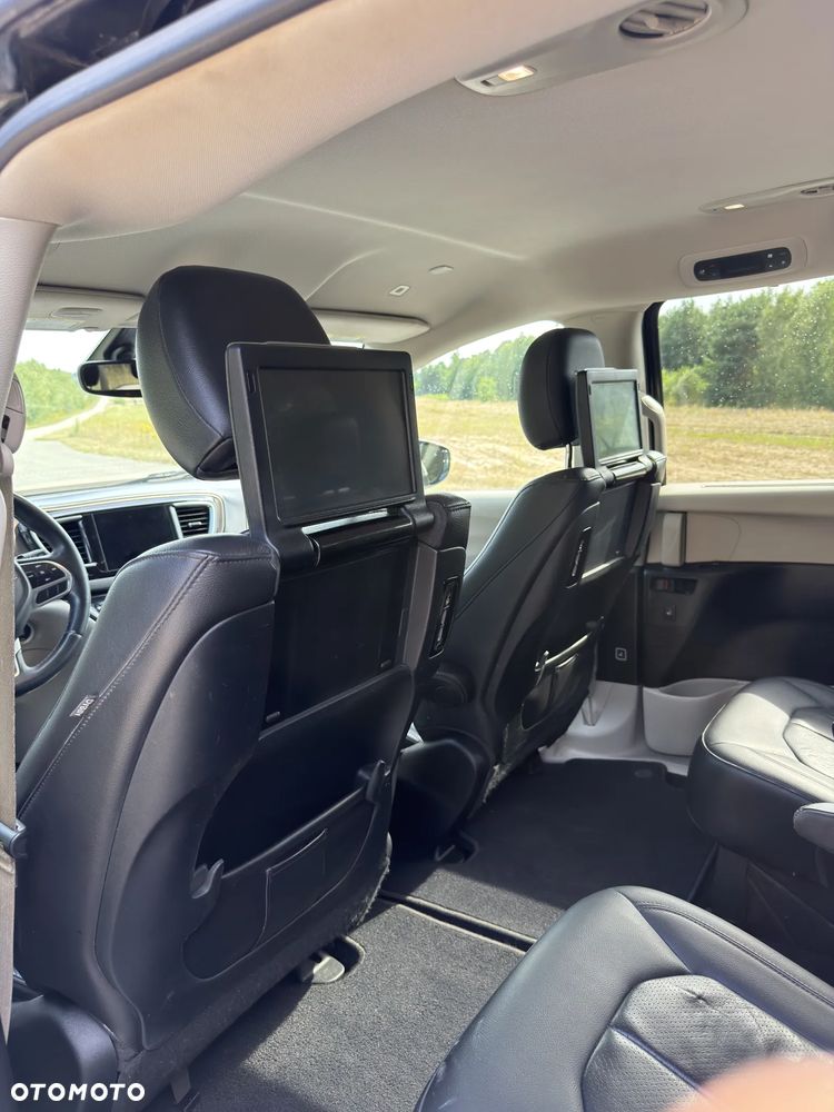 Chrysler Pacifica - 10