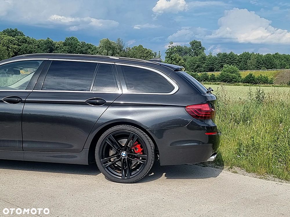 BMW Seria 5 520d Luxury Line sport - 16