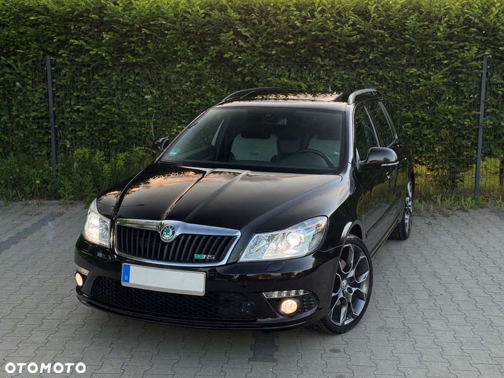 Skoda Octavia 2.0 TDI CR DPF DSG RS - 13