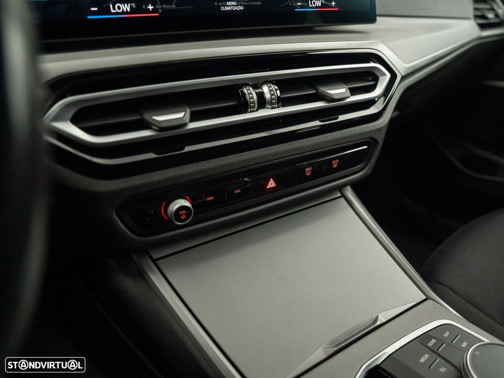 BMW 320 e Auto - 30