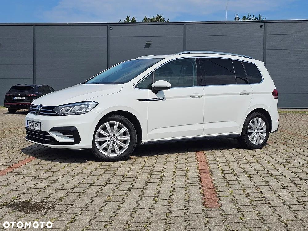 Volkswagen Touran 1.5 TSI EVO Special Edition DSG - 2