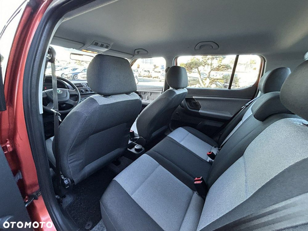 Skoda Fabia 1.2 12V Family - 8