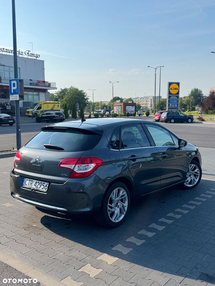 Citroën C4 e-HDi 115 Exclusive - 7