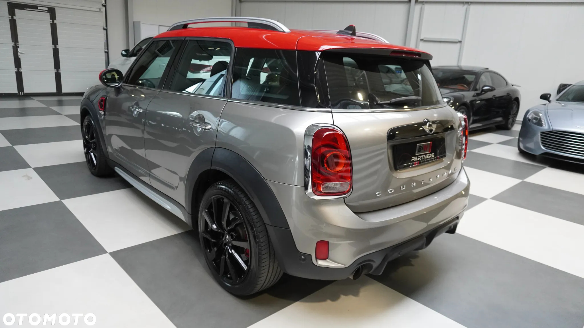 MINI John Cooper Works ALL4 sport - 16