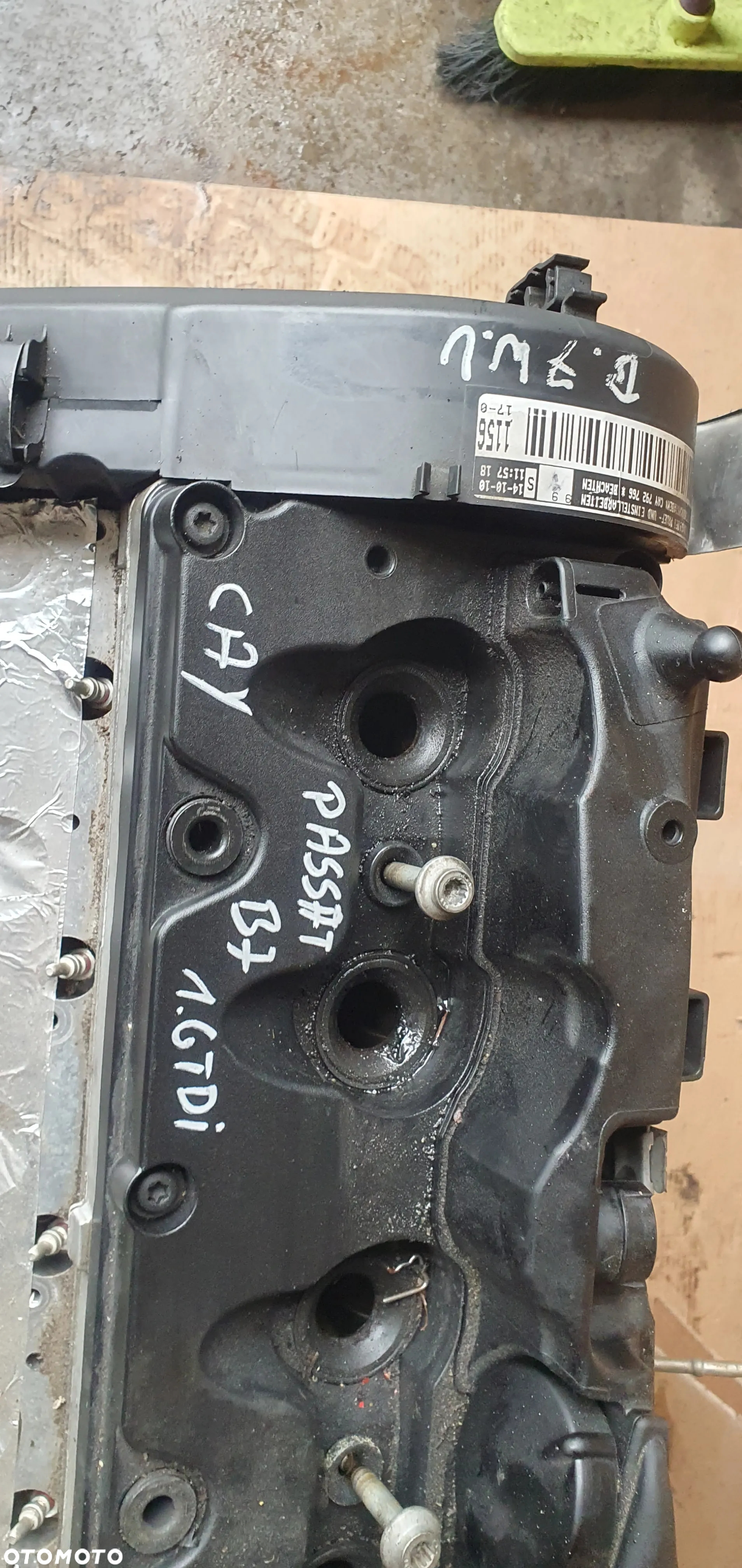 Silnik słupek blok silnika VW Passat B7 1.6 TDI CAY - 8