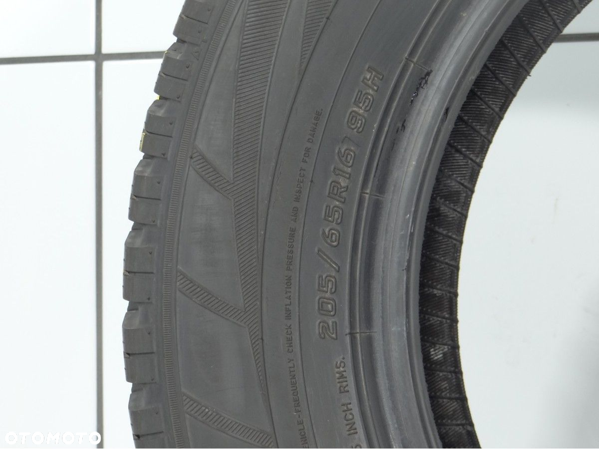 Opony zimowe 205/65R16 95H Falken - 5