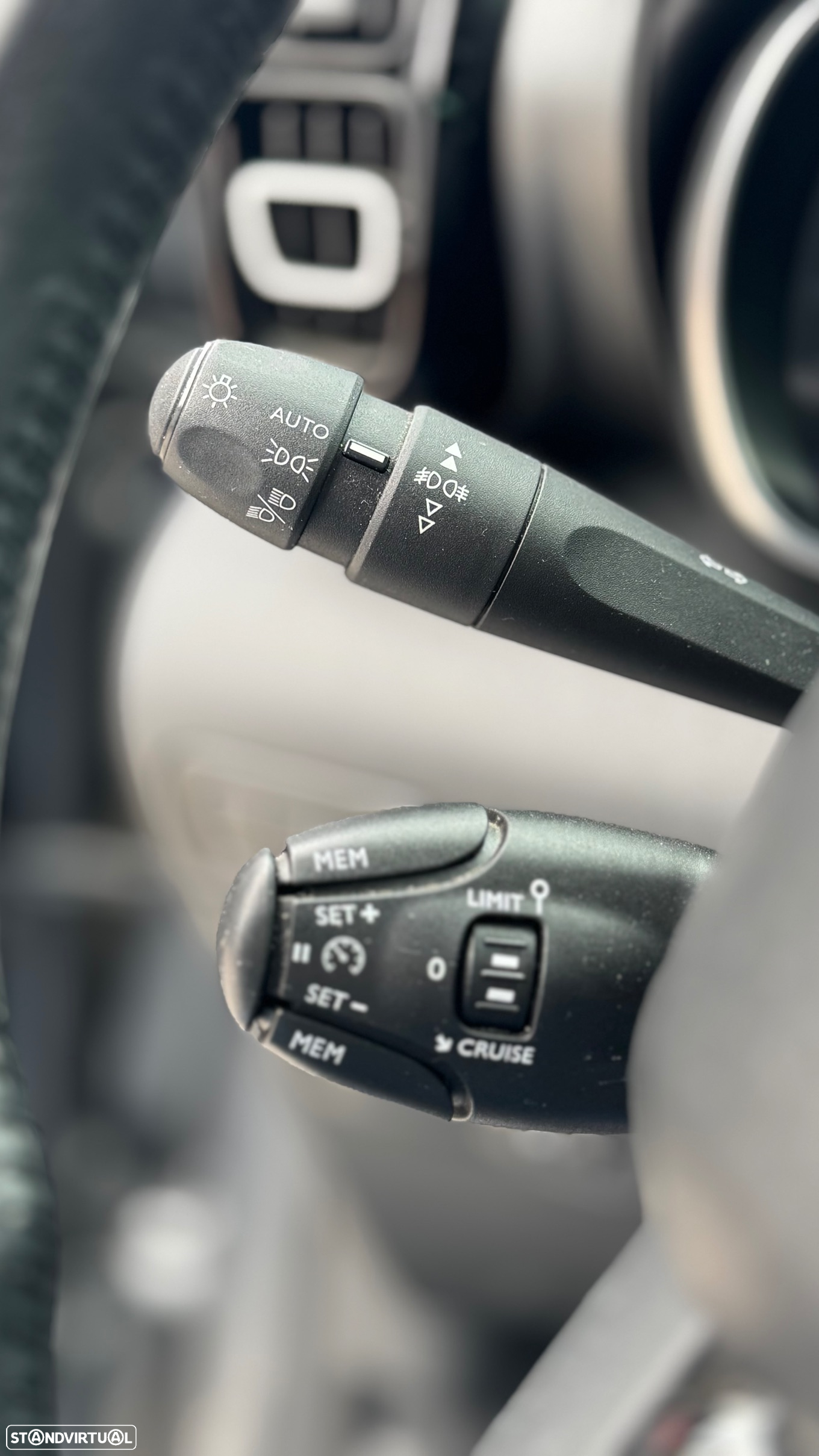 Citroën C3 Aircross 1.2 PureTech Shine Pack - 16