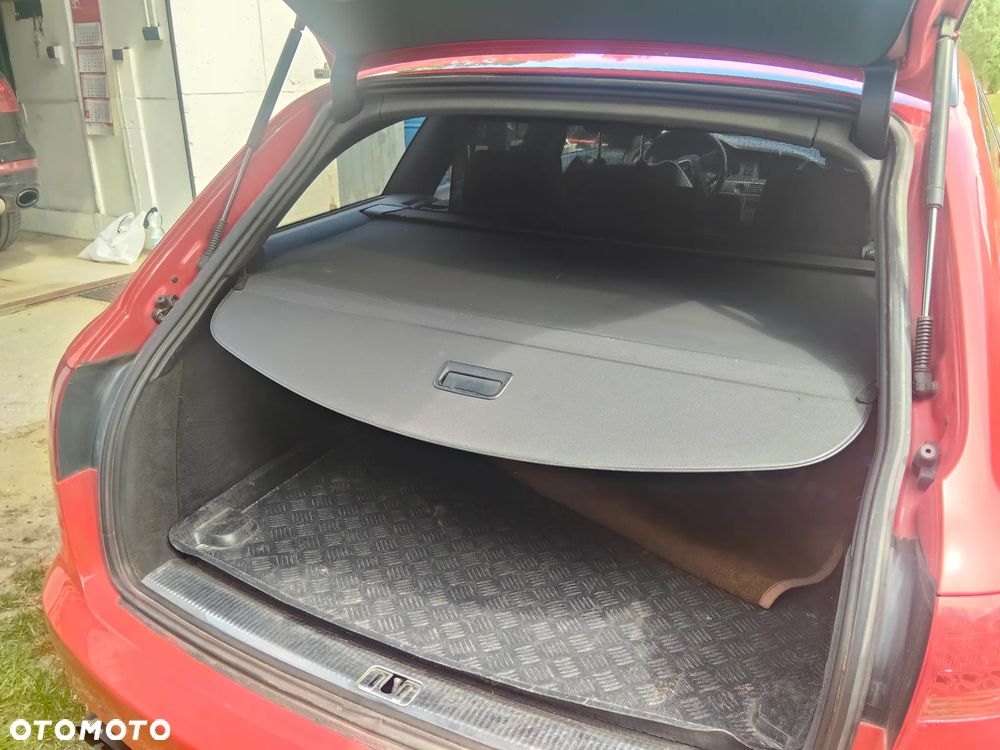 Audi A6 Avant 2.4 quattro - 13