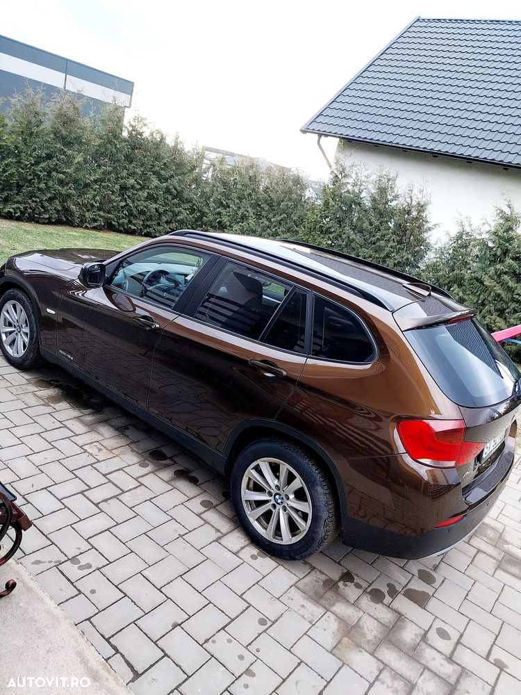 BMW X1 sDrive18d xLine - 6