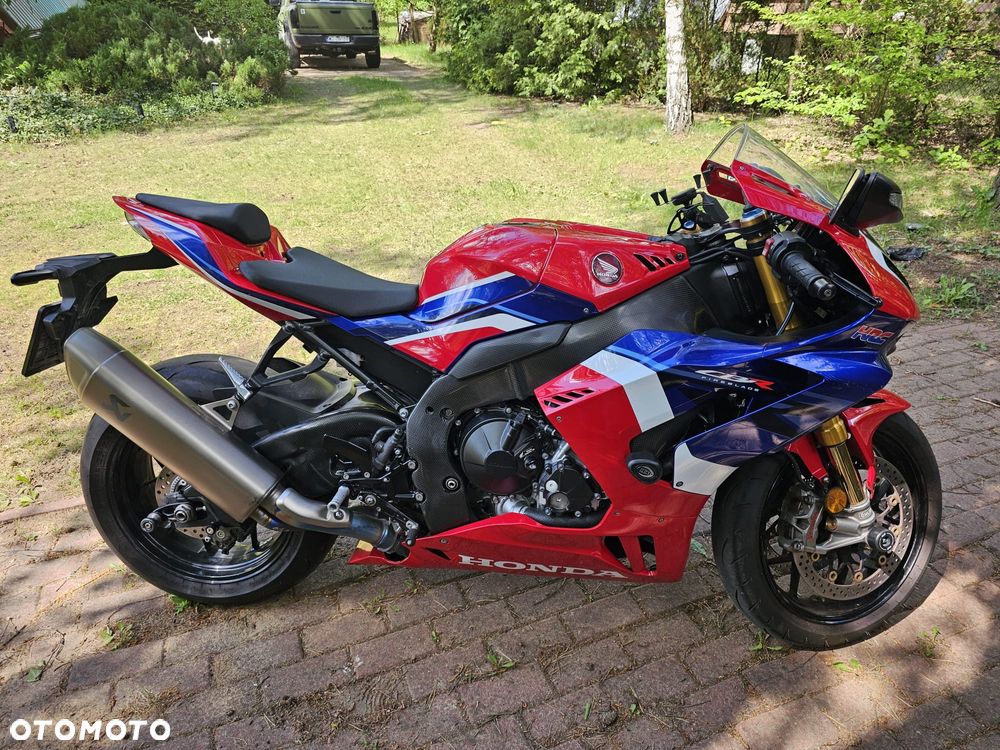 Honda CBR - 1
