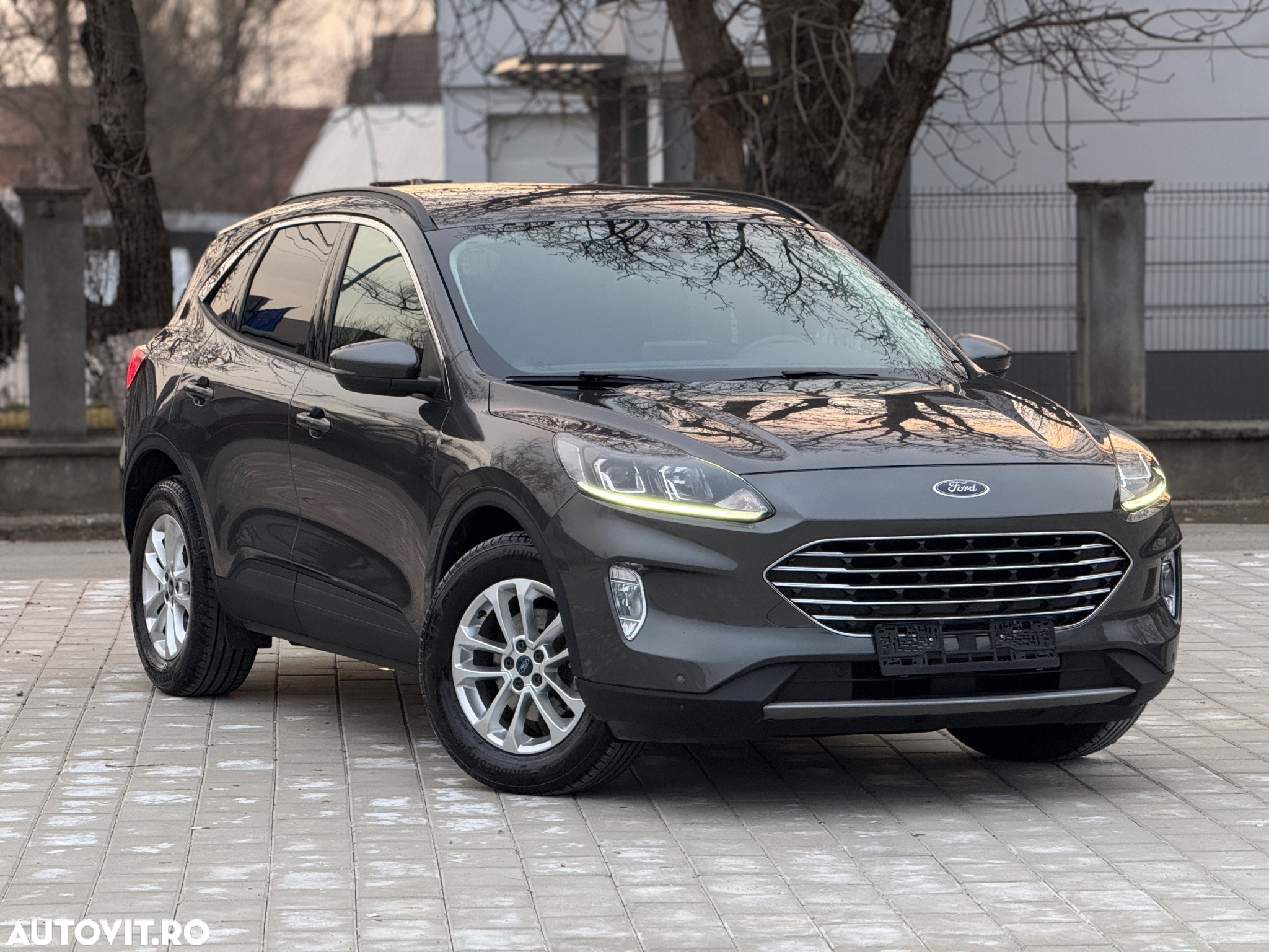 Ford Kuga 1.5 EcoBlue Aut. TITANIUM - 33