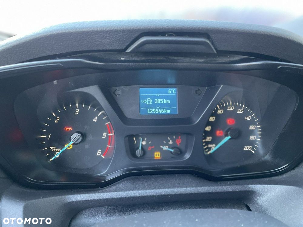 Ford Transit - 11