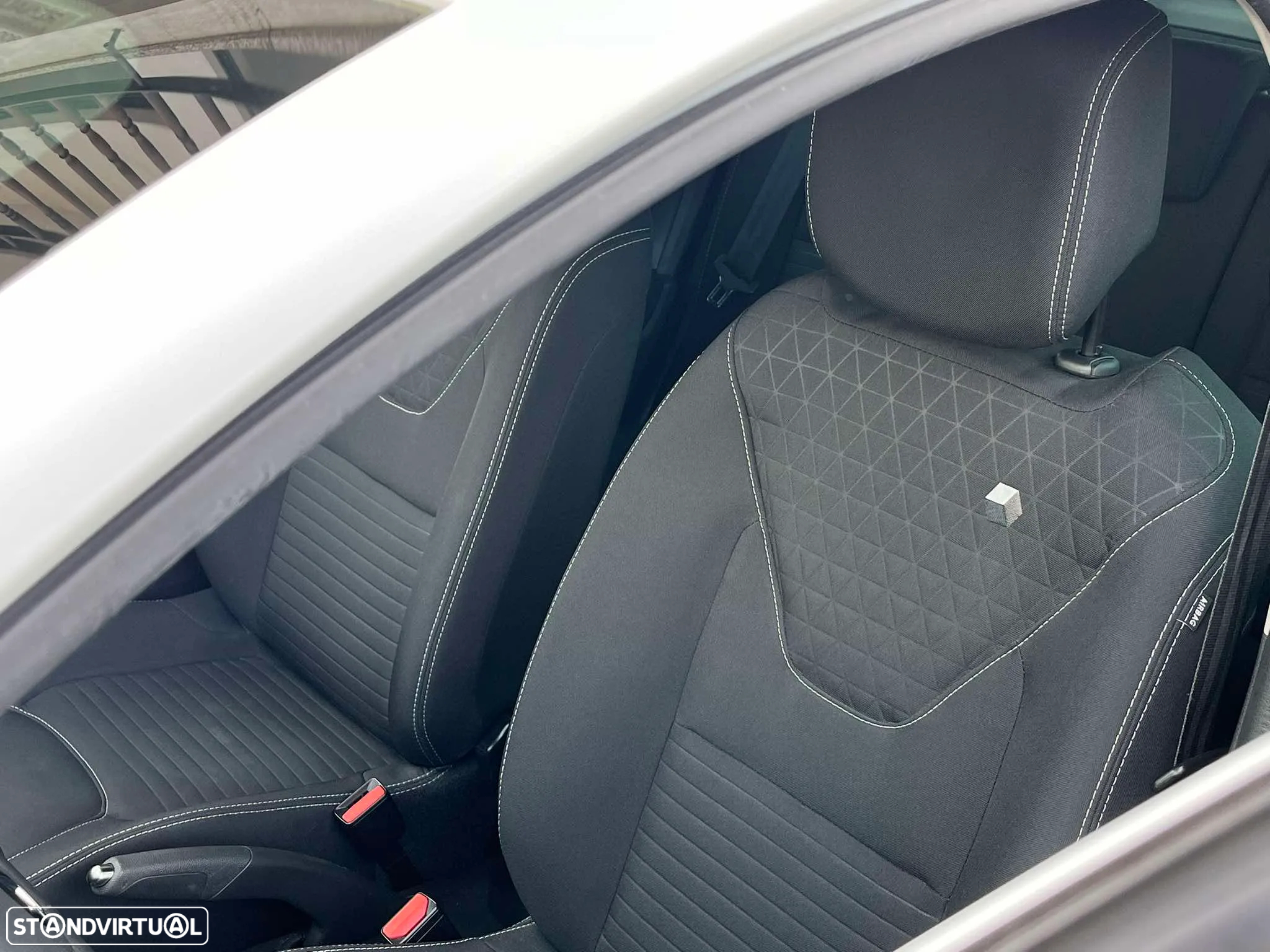 Renault Clio 1.5 dCi Limited EDition - 8
