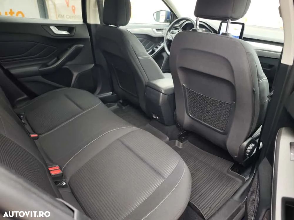 Ford Focus 1.0 EcoBoost Trend Edition - 13