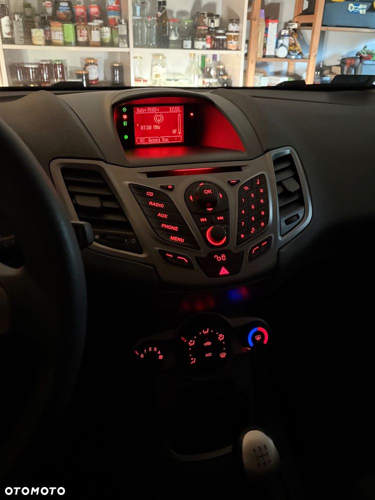 Ford Fiesta 1.25 Silver X - 22