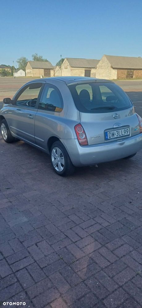 Nissan Micra - 4
