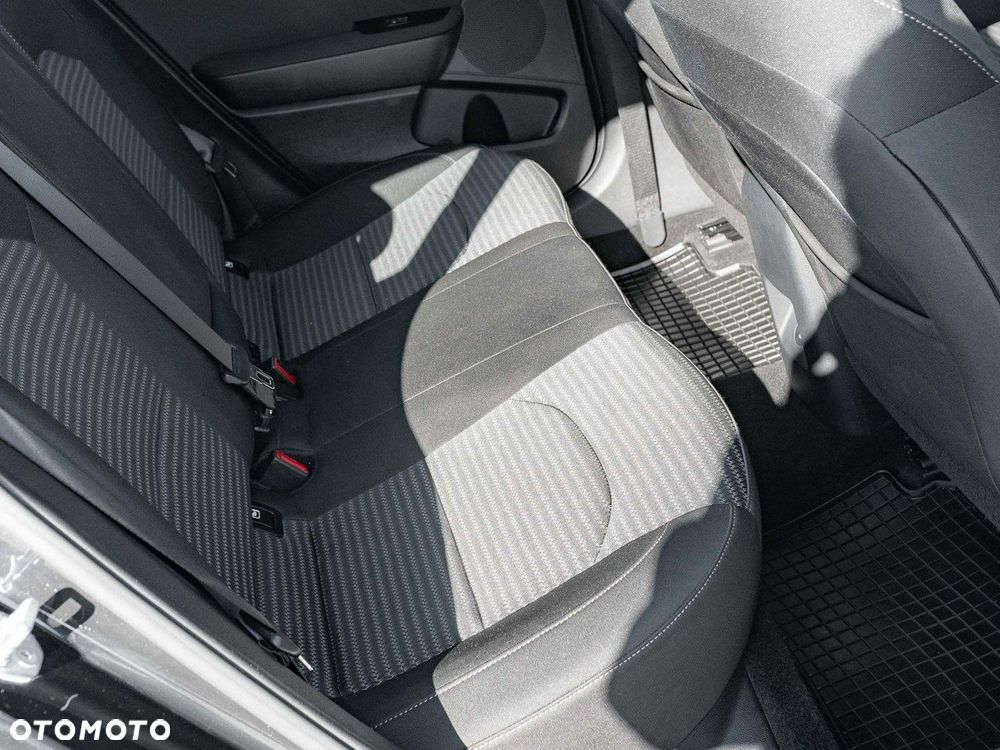 Kia Ceed 1.5 T-GDI M DCT - 28