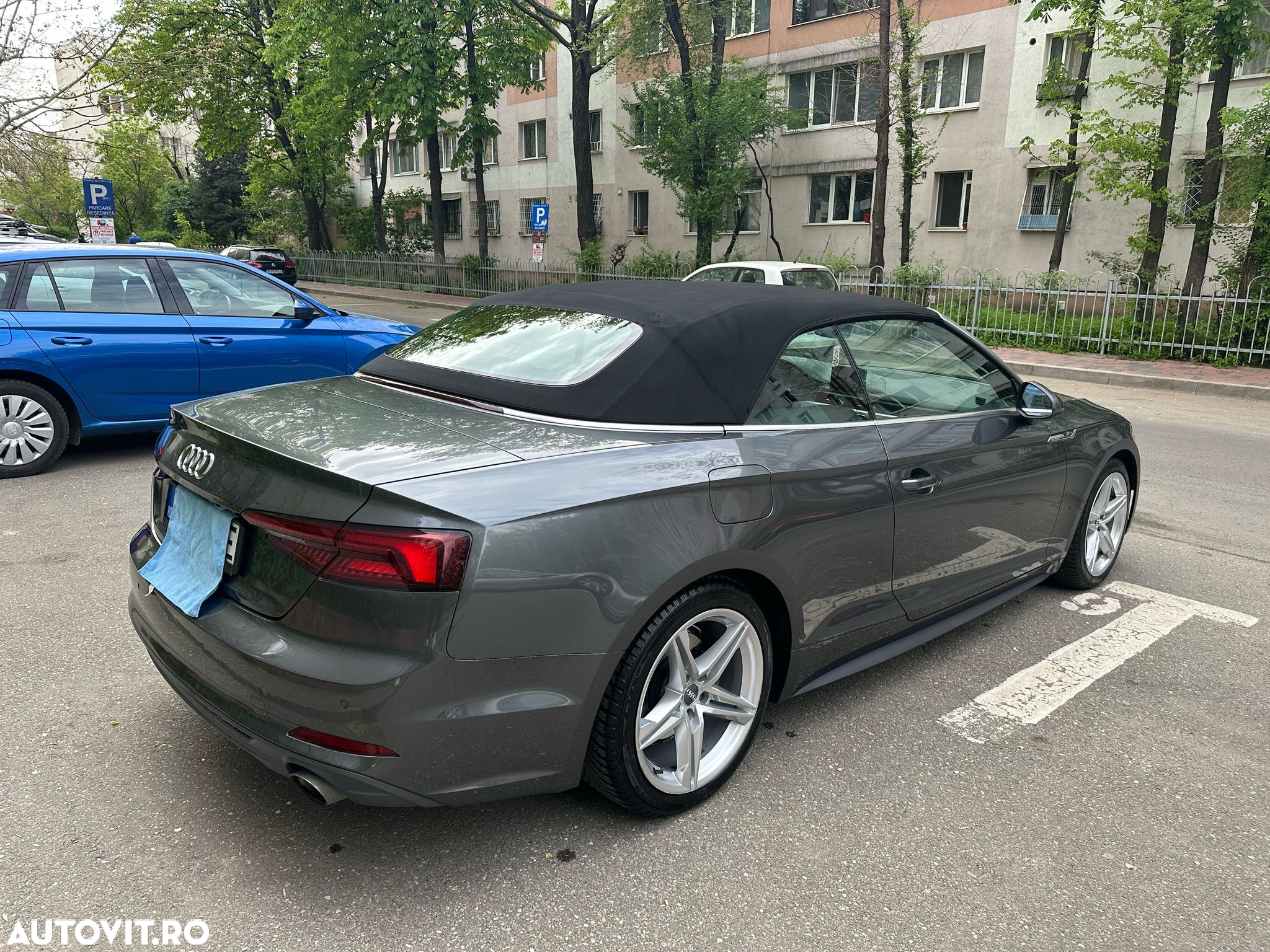 Audi A5 Cabrio 40 TFSI S tronic S line - 9