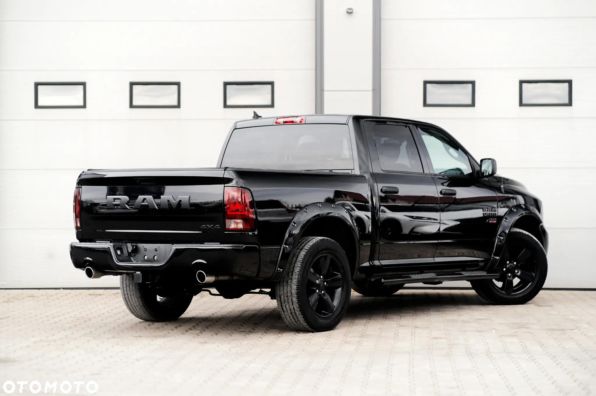 RAM 1500 - 11