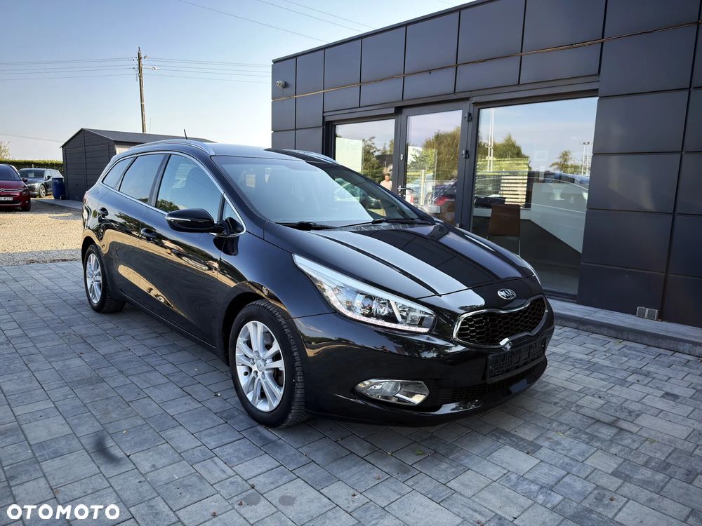 Kia Ceed 1.6 CRDi L - 11