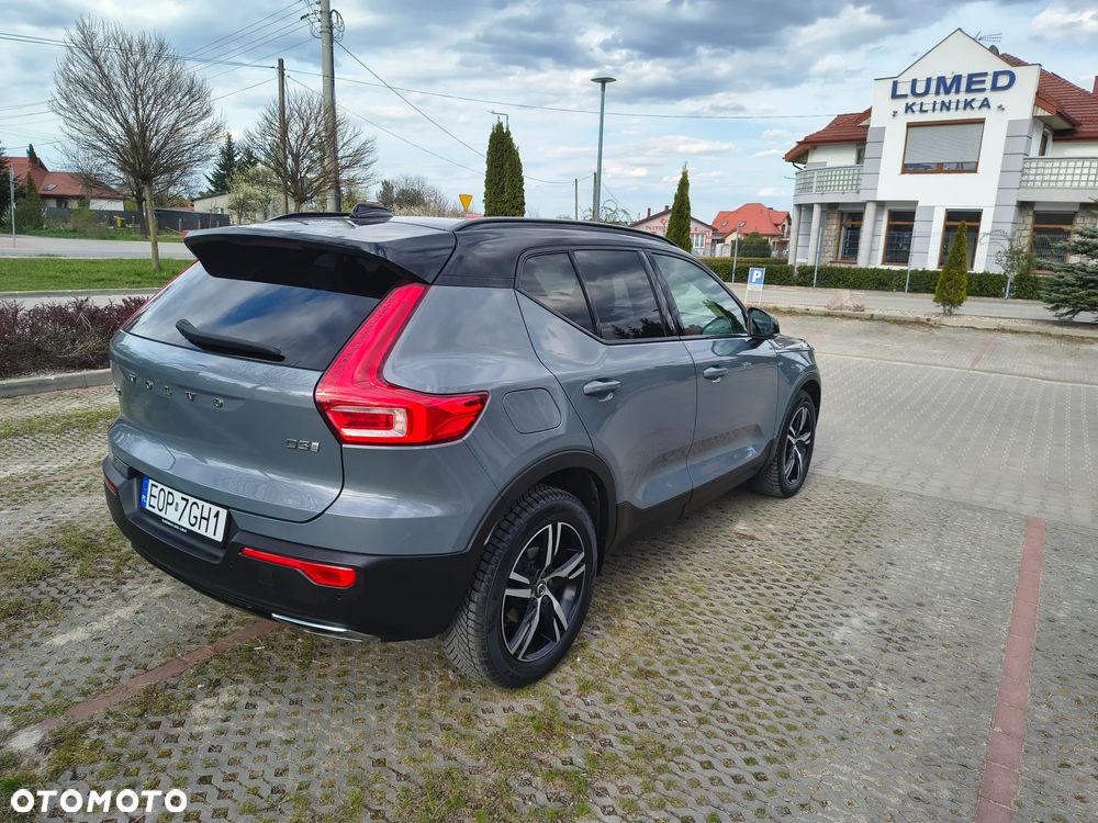 Volvo XC 40 D3 Geartronic R-Design - 4